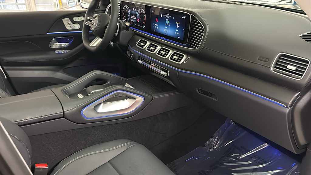 Thumbnail: 2026 Mercedes-Benz GLS - 40