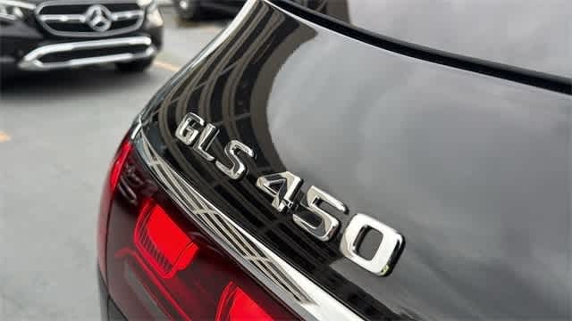 Thumbnail: 2025 Mercedes-Benz GLS - 16