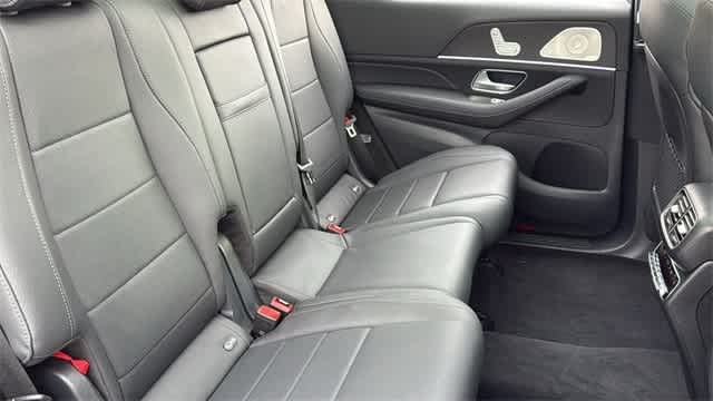 Thumbnail: 2025 Mercedes-Benz GLS - 37