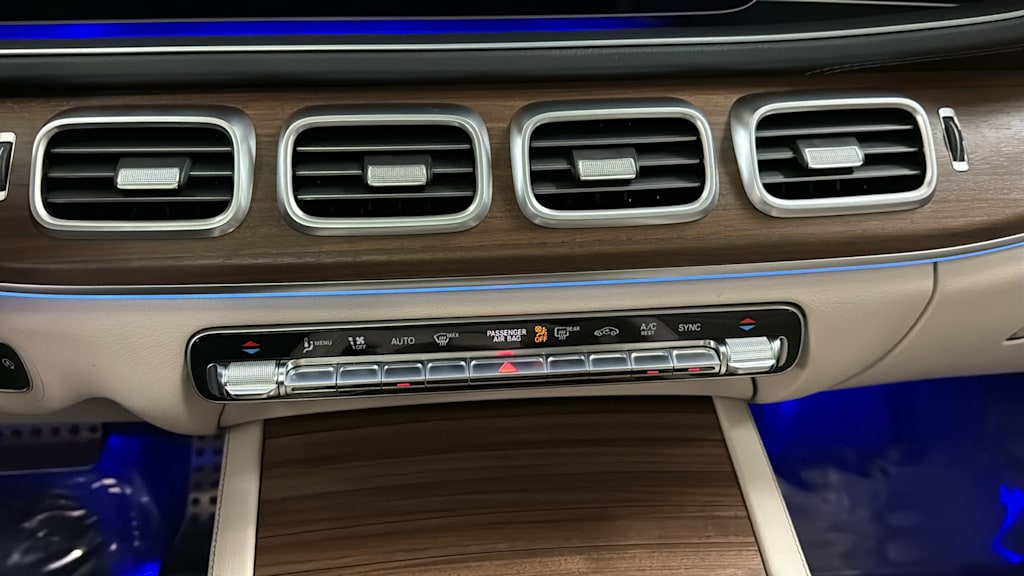 Thumbnail: 2026 Mercedes-Benz GLS - 30