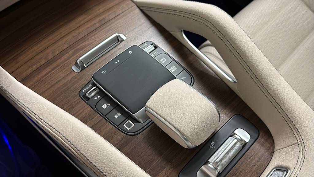 Thumbnail: 2026 Mercedes-Benz GLS - 17
