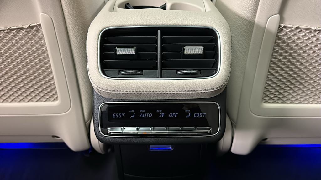Thumbnail: 2026 Mercedes-Benz GLS - 33
