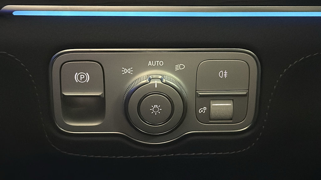 Thumbnail: 2026 Mercedes-Benz GLS - 27