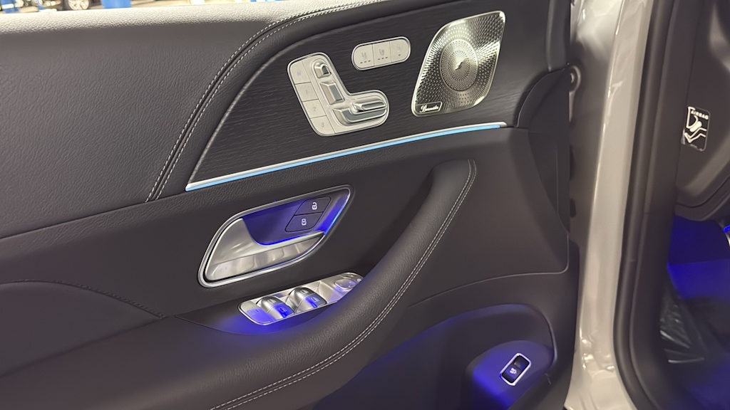 Thumbnail: 2026 Mercedes-Benz GLS - 25