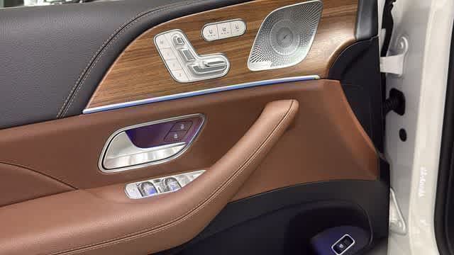 Thumbnail: 2024 Mercedes-Benz GLS - 22