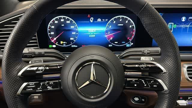 Thumbnail: 2024 Mercedes-Benz GLS - 11
