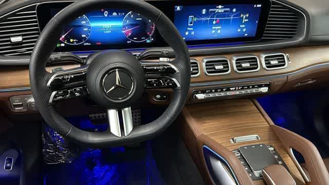 Thumbnail: 2024 Mercedes-Benz GLS - 12
