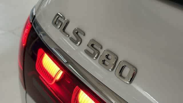 Thumbnail: 2024 Mercedes-Benz GLS - 19