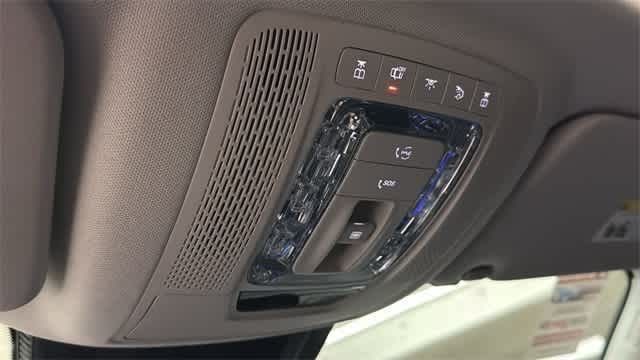 Thumbnail: 2024 Mercedes-Benz GLS - 29