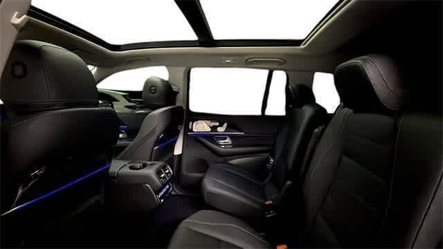 Thumbnail: 2024 Mercedes-Benz GLS - 12