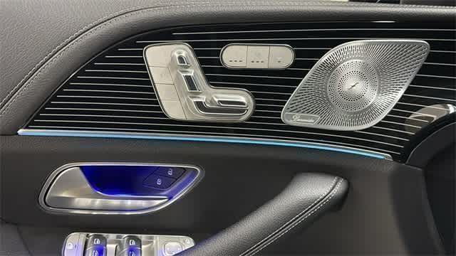 Thumbnail: 2024 Mercedes-Benz GLS - 24
