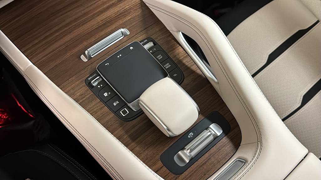 Thumbnail: 2026 Mercedes-Benz GLS - 17