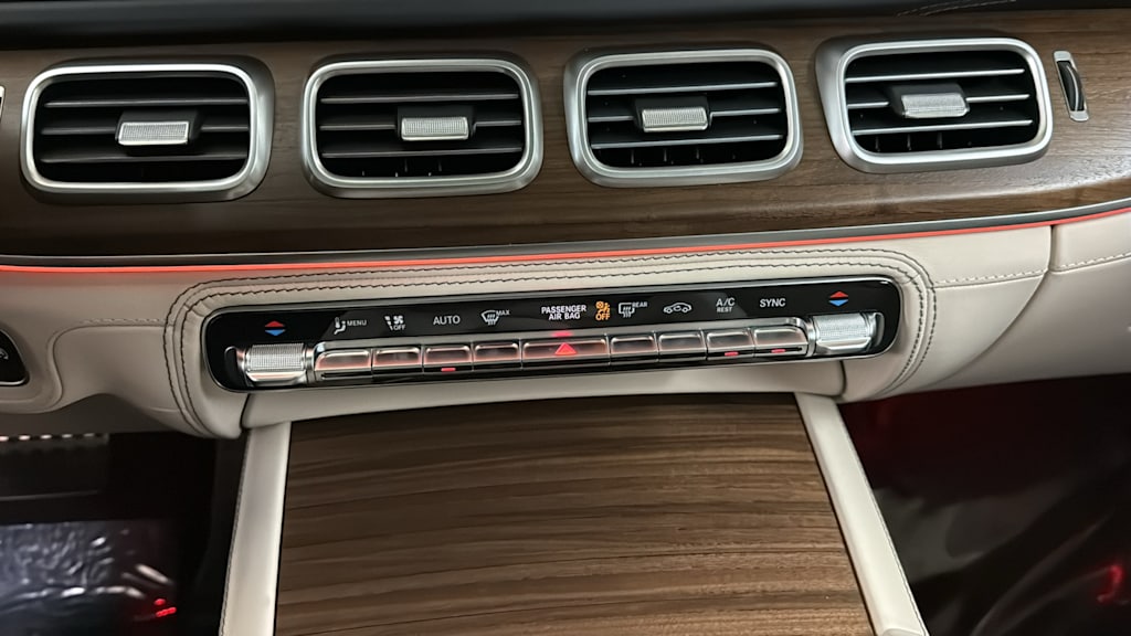 Thumbnail: 2026 Mercedes-Benz GLS - 29