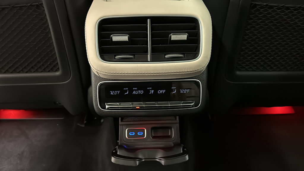 Thumbnail: 2026 Mercedes-Benz GLS - 34