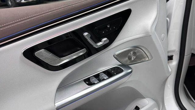 Thumbnail: 2023 Mercedes-Benz EQE - 24