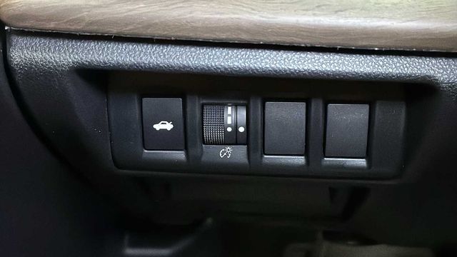 Thumbnail: 2020 Subaru Legacy - 26