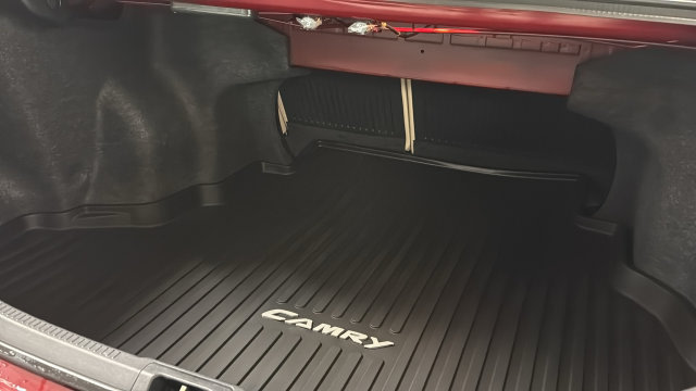 Thumbnail: 2017 Toyota Camry - 11