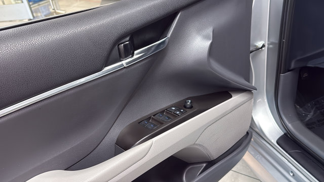 Thumbnail: 2024 Toyota Camry - 23