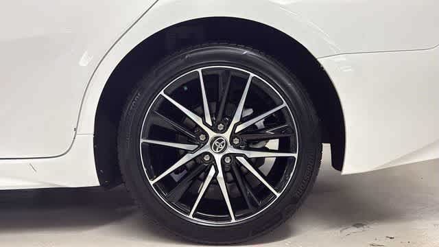 Thumbnail: 2023 Toyota Camry - 8