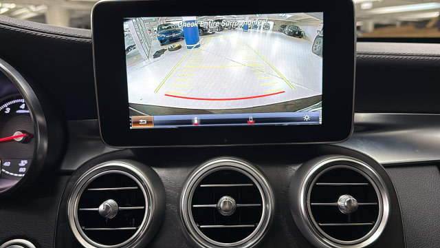 Thumbnail: 2015 Mercedes-Benz C-Class - 27
