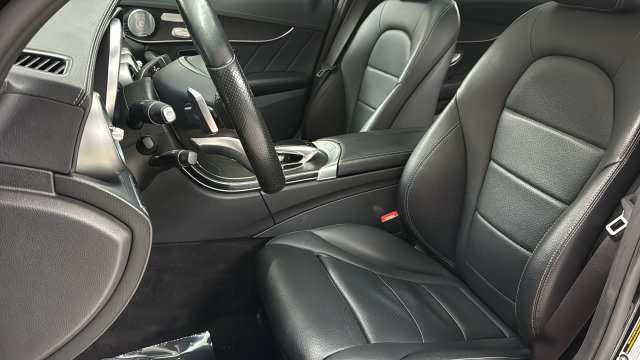 Thumbnail: 2015 Mercedes-Benz C-Class - 9