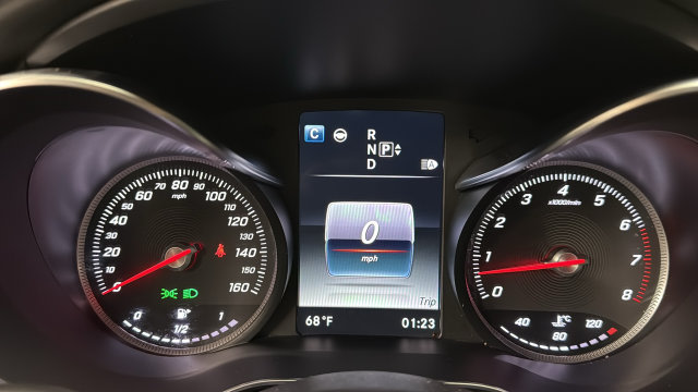 Thumbnail: 2015 Mercedes-Benz C-Class - 16