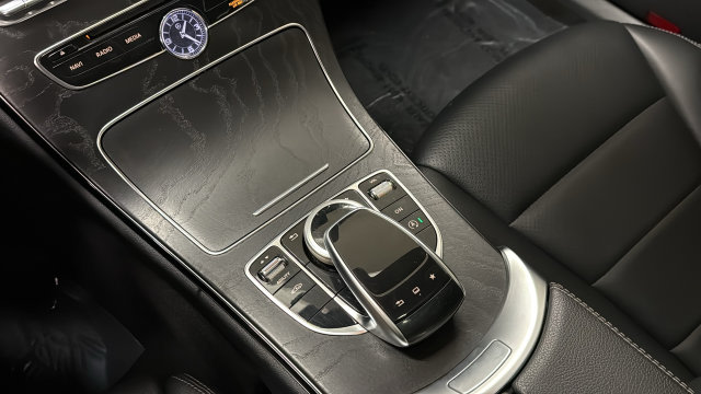 Thumbnail: 2015 Mercedes-Benz C-Class - 29