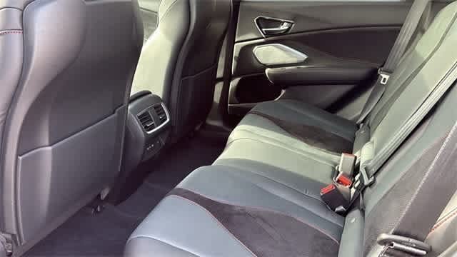 Thumbnail: 2023 Acura RDX - 31