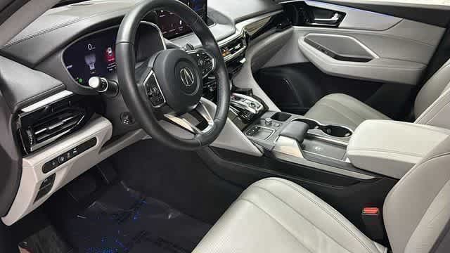 Thumbnail: 2022 Acura MDX - 13