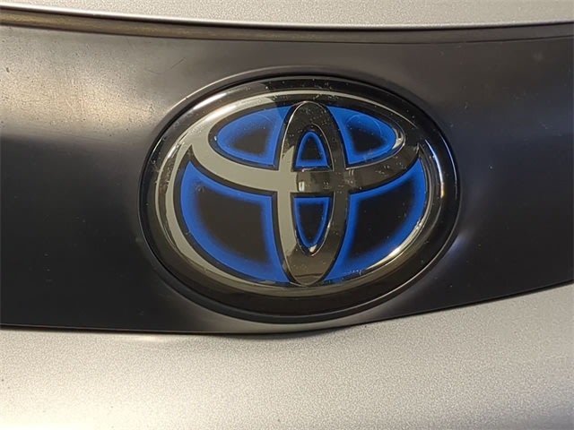 2022 Toyota Sienna LE 7