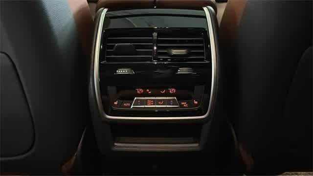 Thumbnail: 2026 BMW X6 - 30