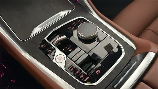 Thumbnail: 2026 BMW X6 - 16