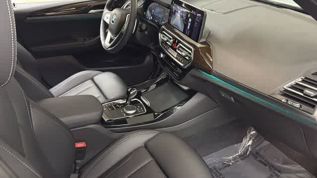 Thumbnail: 2023 BMW X3 - 38