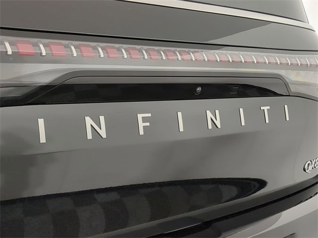 2025 INFINITI QX80 Sensory 26