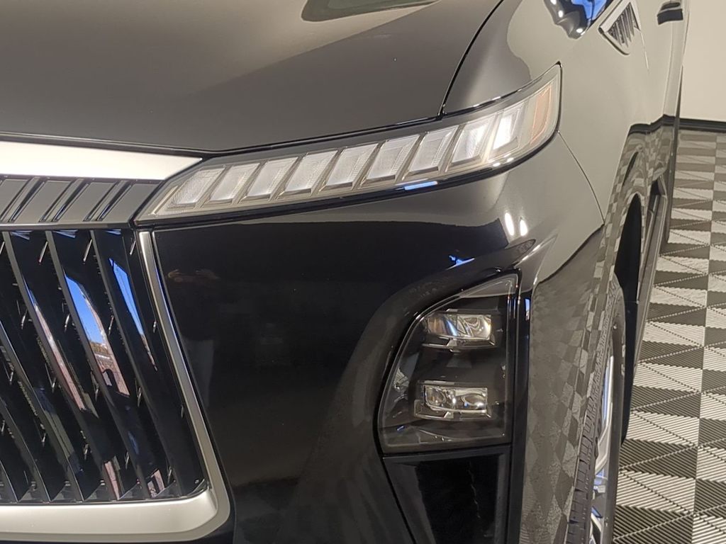2025 INFINITI QX80 Sensory 25