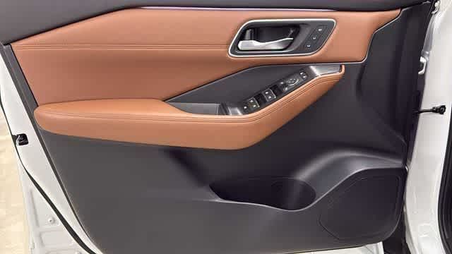 Thumbnail: 2024 Nissan Rogue - 22