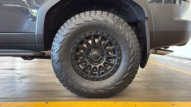 Thumbnail: 2027 Toyota Land Cruiser - 8