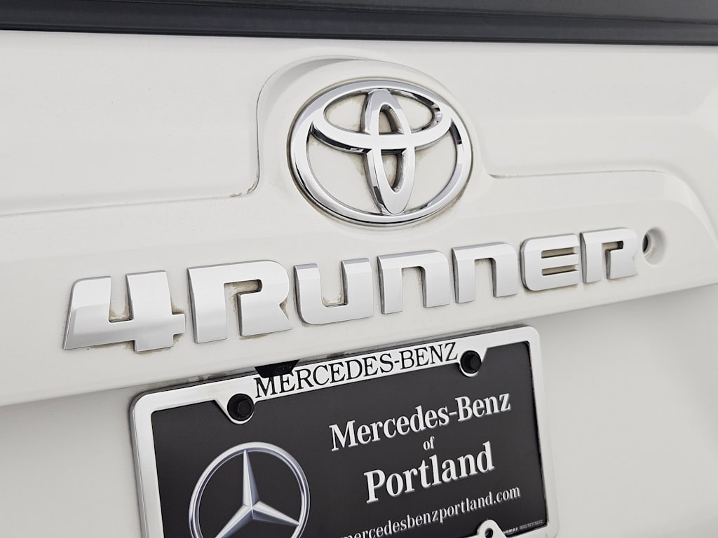 2019 Toyota 4Runner SR5 23