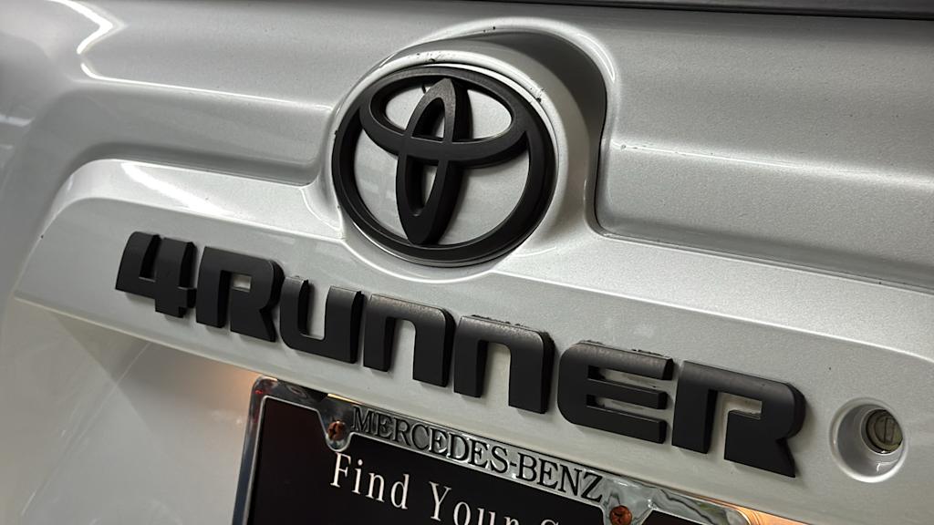 Thumbnail: 2018 Toyota 4Runner - 7