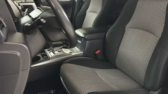 Thumbnail: 2018 Toyota 4Runner - 10