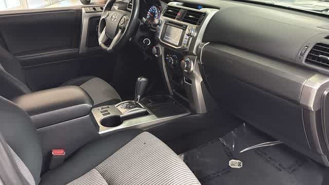 Thumbnail: 2018 Toyota 4Runner - 14
