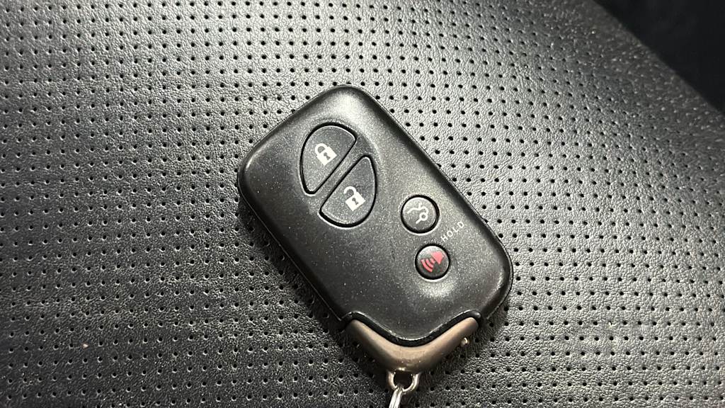 Thumbnail: 2011 Lexus IS - 19