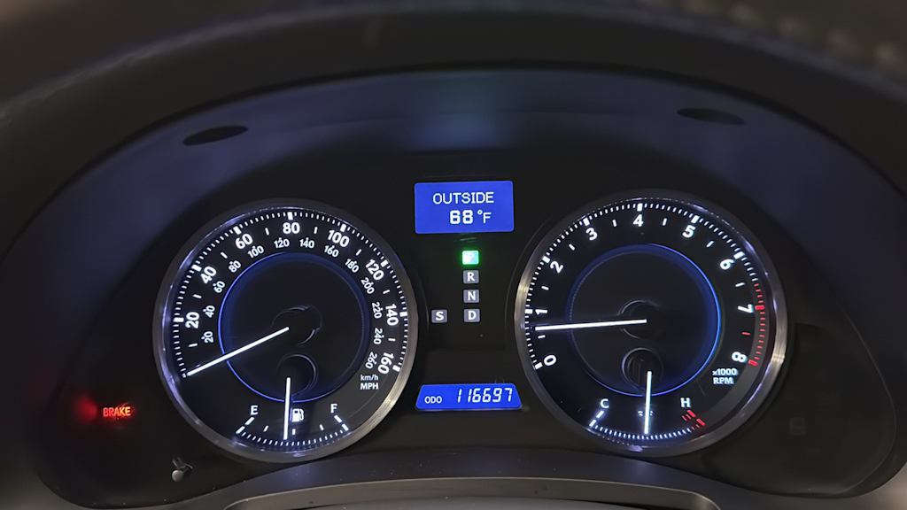 Thumbnail: 2011 Lexus IS - 17