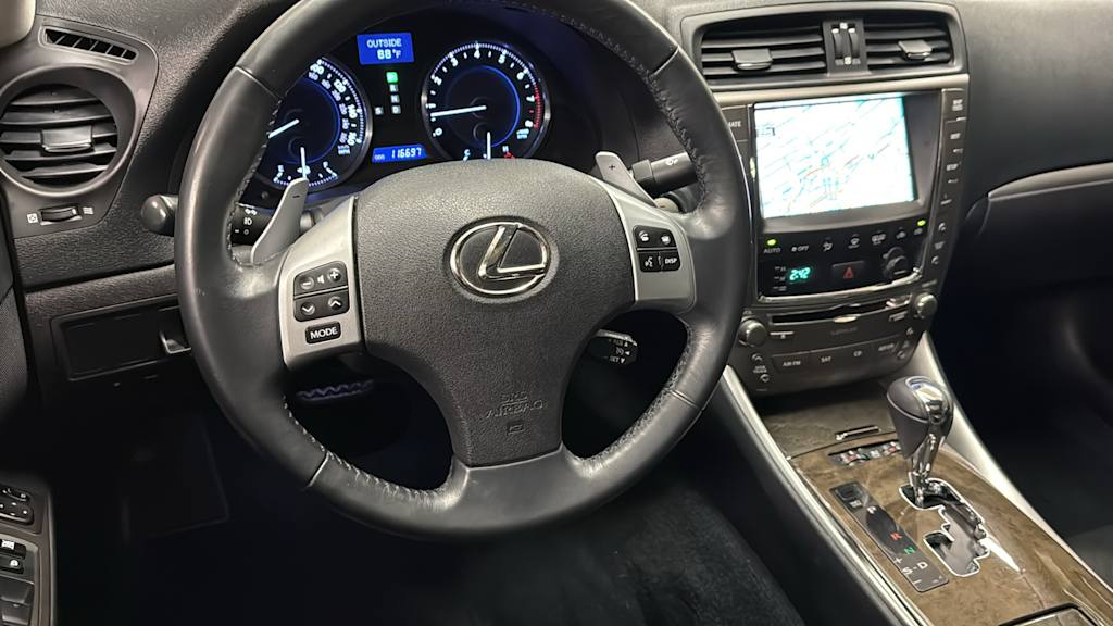 Thumbnail: 2011 Lexus IS - 14