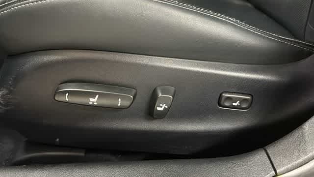 Thumbnail: 2011 Lexus IS - 24