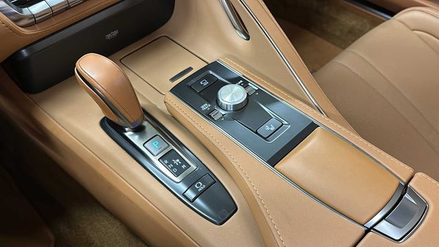 Thumbnail: 2024 Lexus ES - 30
