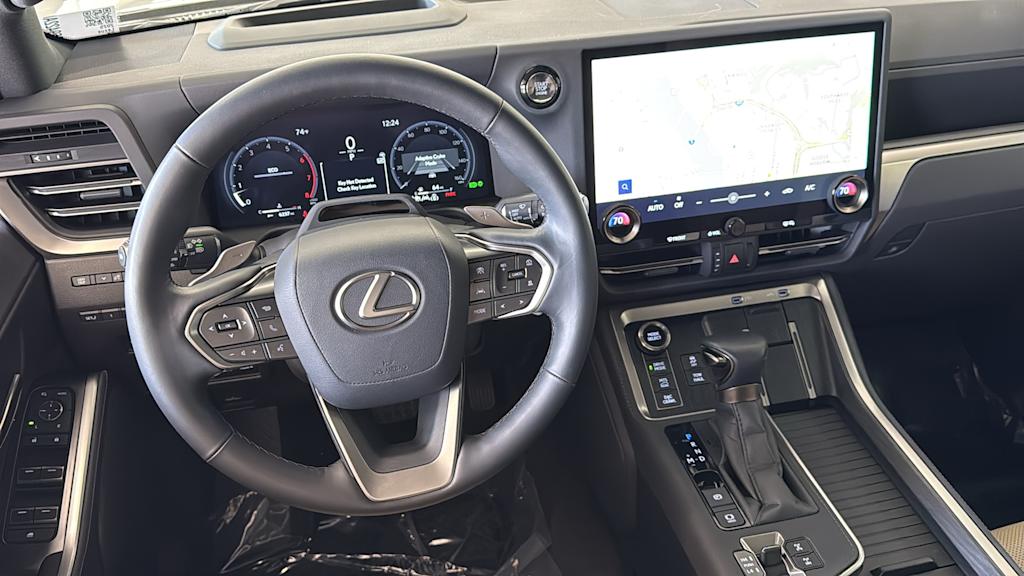 Thumbnail: 2025 Lexus ES - 9