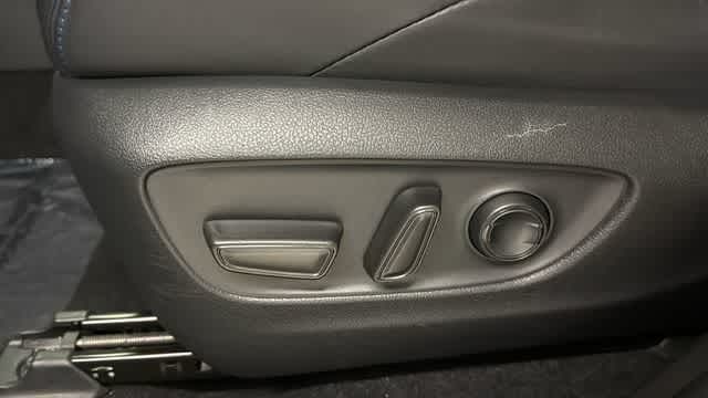 Thumbnail: 2023 Toyota RAV4 - 24
