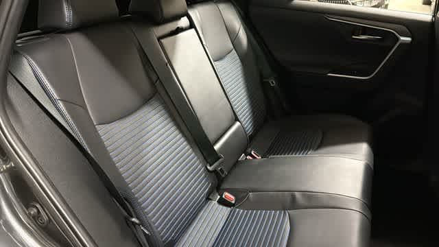 Thumbnail: 2023 Toyota RAV4 - 33