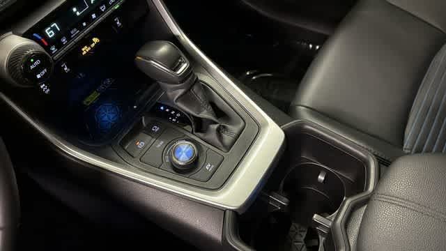 Thumbnail: 2023 Toyota RAV4 - 15